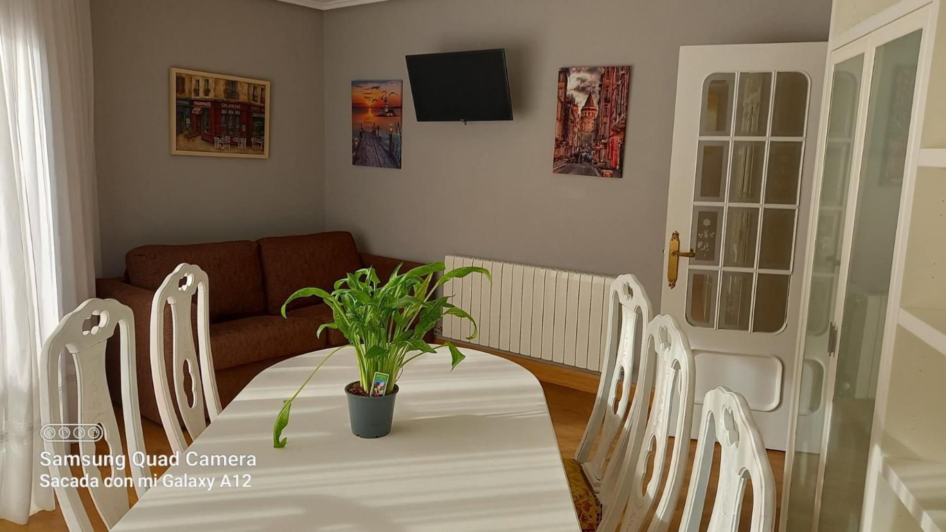 Apartmán Apartamento Con Garaje Opcional Con 2 Banos Cerca Ayuntamiento Bilbao Exteriér fotografie
